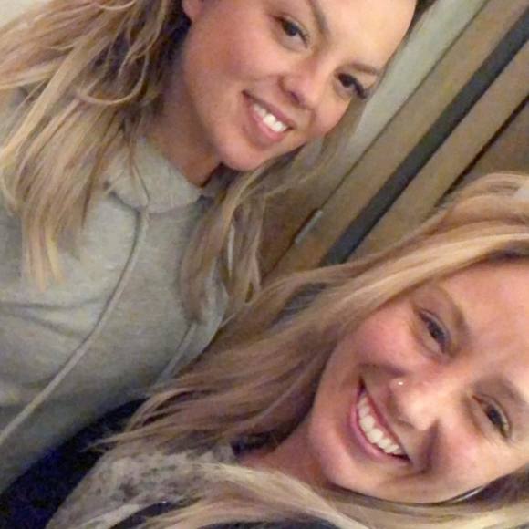 Meet your Posher, Michelle - Picture 1 of 1